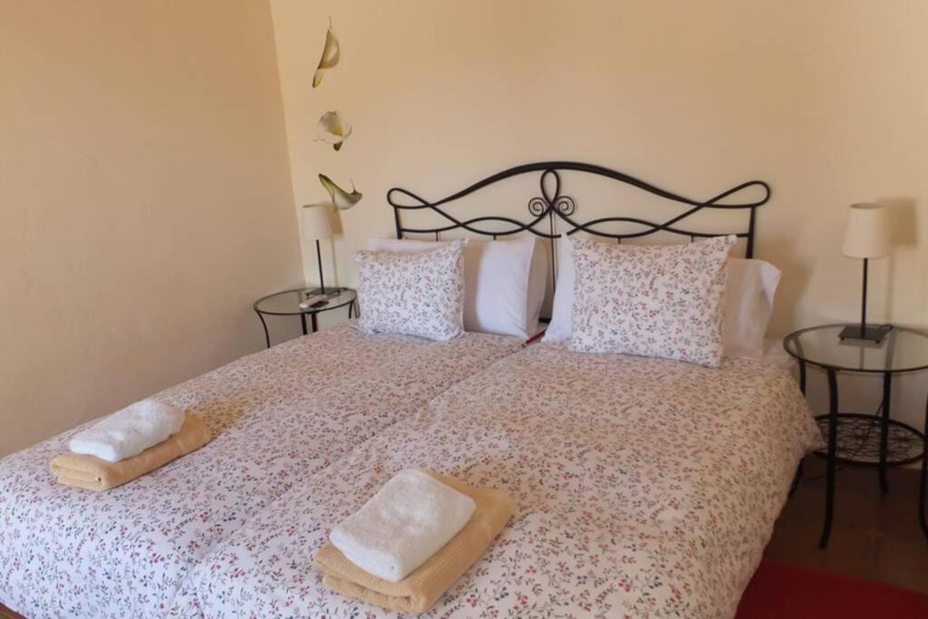 Villa Maria, Bonita Casa Con Jardin Y Piscina Privada En אנדרטקס מראה חיצוני תמונה